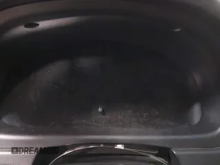 2002 Lexus RX 300 с VIN JTJHF10U020278648, выставлен на аукционе IAAI как лот 42312227 с пробегом Не указан миль и . История ставок и продаж доступна на DreamBid. Изображение 15.