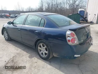 2006 Nissan Altima 2.5 S with VIN 1N4AL11E46C156048, listed as a IAAI auction lot 41651095 with 151,109 mi miles. Bid and sale history available at carsss.com. Image 3.