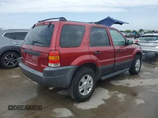 2004 Ford Escape XLT with VIN 1FMYU03164KA30170, listed as a Copart auction lot 50954984 with 203,091 mi miles and Clean Title. Bid and sale history available at carsss.com. Image 3.