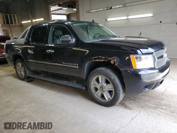 2009 Chevrolet Avalanche LTZ z VIN 3GNFK32099G228064, wystawiony jako Copart lot #55728085 z przebiegiem 162 389 mil mil oraz Szkoda całkowita • Salvage title. Historia ofert i sprzedaży dostępna na DreamBid. Obrazek 4.