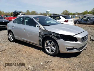 2015 Volvo S60 T5 Premier with VIN YV1612TB6F1310005, listed as a Copart auction lot 53842785 with 102,190 mi miles and Salvage Title. Bid and sale history available at carsss.com. Image 4.