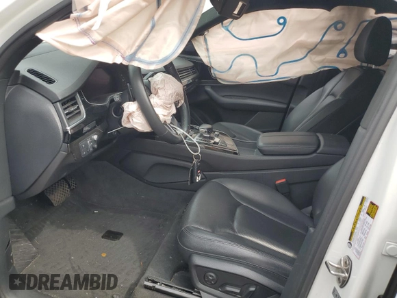2019 Audi Q7 Prestige with VIN WA1VAAF76KD033457, listed as a Copart auction lot 58704735 with 57,297 mi miles and Salvage title. Bid and sale history available at DreamBid. Image 7.