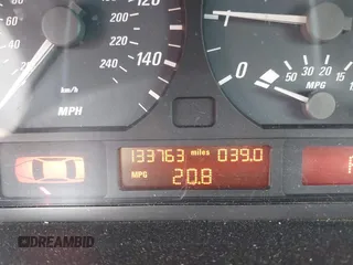2004 BMW 3 Series 325Ci z VIN WBABV13434JT23180, wystawiony jako IAAI lot #42301399 z przebiegiem 133 763 mil mil oraz . Historia ofert i sprzedaży dostępna na DreamBid. Obrazek 15.