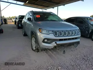 2022 Jeep Compass North with VIN 3C4NJDBB7NT209884, listed as a Copart auction lot 44819015 with 22,646 mi miles and Salvage Title. Bid and sale history available at DreamBid. Image 11.