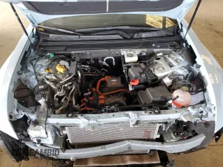 2024 Cadillac LYRIQ Luxury z VIN 1GYKPSRK0RZ105290, wystawiony jako Copart lot #50033015 z przebiegiem Nie podano mil oraz Szkoda całkowita • Salvage title. Historia ofert i sprzedaży dostępna na DreamBid. Obrazek 12.