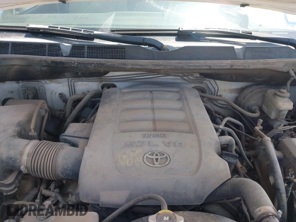 2010 Toyota Tundra SR with VIN 5TFTY5F19AX006696, listed as a IAAI auction lot 42379570 with 332,246 mi miles and . Bid and sale history available at DreamBid. Image 10.