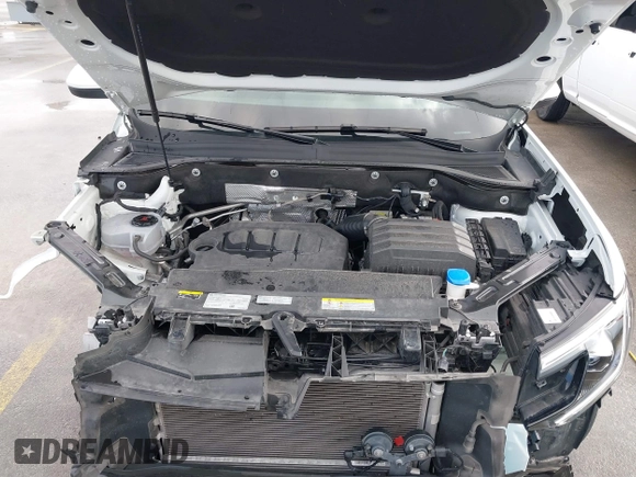 2024 Volkswagen Atlas SE z VIN 1V2JR2CA3RC508659, wystawiony jako IAAI lot #41430628 z przebiegiem 23 139 mil mil oraz . Historia ofert i sprzedaży dostępna na DreamBid. Obrazek 10.