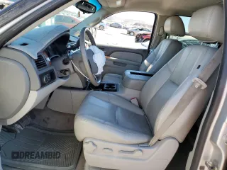 2010 Chevrolet Suburban LT with VIN 1GNUCJE0XAR243066, listed as a Copart auction lot 88919395 with 222,632 mi miles and Salvage Title. Bid and sale history available at carsss.com. Image 7.