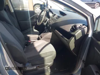 2013 Mazda 5 Sport с VIN JM1CW2BL4D0145207, выставлен на аукционе IAAI как лот 42499147 с пробегом 139 254 миль миль и . История ставок и продаж доступна на DreamBid. Изображение 5.