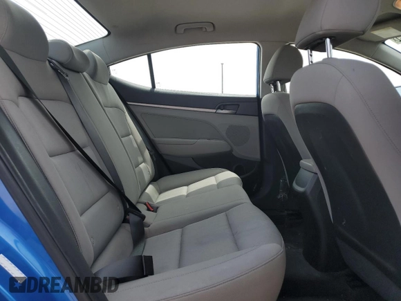 2018 Hyundai Elantra SE z VIN KMHD74LF9JU523916, wystawiony jako Copart lot #53698615 z przebiegiem 105 028 mil mil oraz Szkoda całkowita • Salvage title. Historia ofert i sprzedaży dostępna na DreamBid. Obrazek 10.