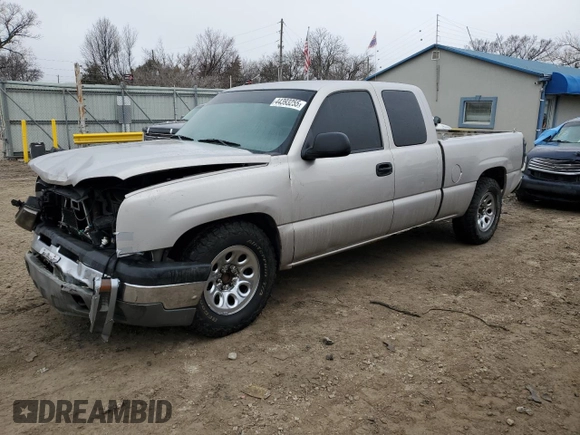 2005 Chevrolet Silverado 1500 LS with VIN 2GCEC19TX51207426, listed as a Copart auction lot 44393255 with 259,005 mi miles and Salvage Title. Bid and sale history available at DreamBid. Image 1.