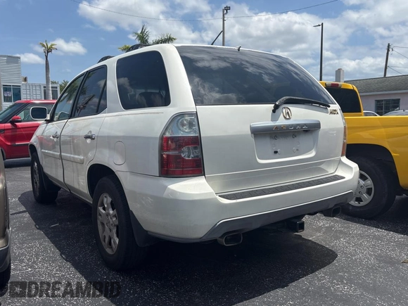 2004 Acura MDX Touring with VIN 2HNYD18954H530413, listed as a Copart auction lot 57705325 with 207,938 mi miles and Clean title. Bid and sale history available at DreamBid. Image 3.
