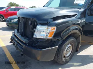 2019 Nissan NV Cargo SV z VIN 1N6AF0LY0KN800465, wystawiony jako IAAI lot #42296328 z przebiegiem 119 472 mil mil oraz . Historia ofert i sprzedaży dostępna na DreamBid. Obrazek 18.