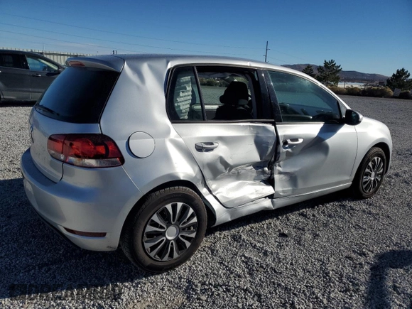 2010 Volkswagen Golf с VIN WVWDB7AJXAW398182, выставлен на аукционе Copart как лот 79069664 с пробегом 110 533 миль миль и Списание • Salvage title. История ставок и продаж доступна на DreamBid. Изображение 3.