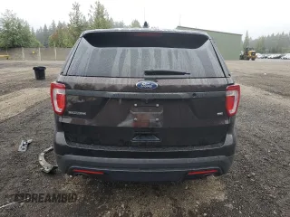 2016 Ford Police Interceptor Utility z VIN 1FM5K8AR3GGC26610, wystawiony jako Copart lot #72047714 z przebiegiem 67 551 mil mil oraz Nie do naprawy • Non repairable. Historia ofert i sprzedaży dostępna na DreamBid. Obrazek 6.