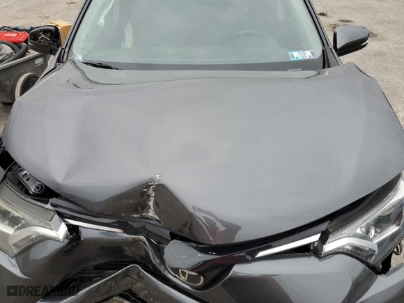 2018 Toyota RAV4 XLE with VIN JTMRFREV6JJ209060, listed as a Copart auction lot 47681835 with 100,464 mi miles and Salvage Title. Bid and sale history available at carsss.com. Image 14.