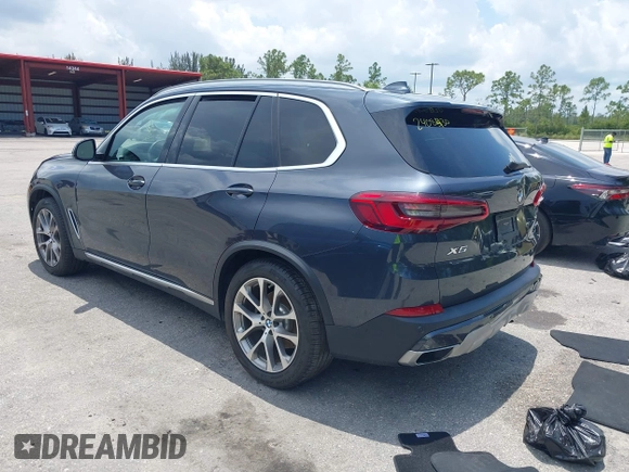 2019 BMW X5 xDrive40i with VIN 5UXCR6C53KLL61431, listed as a IAAI auction lot 42369908 with 105,300 mi miles and . Bid and sale history available at DreamBid. Image 3.