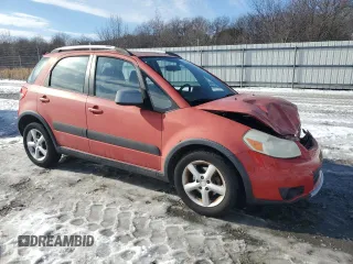2008 Suzuki SX4 with VIN JS2YB417685103699, listed as a Copart auction lot 88107505 with 104,878 mi miles and Clean Title. Bid and sale history available at DreamBid. Image 4.