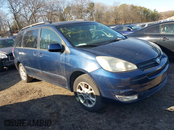 2005 Toyota Sienna XLE with VIN 5TDZA22C55S351384, listed as a IAAI auction lot 41841115 with 999,999 mi miles. Bid and sale history available at carsss.com. Image 1.