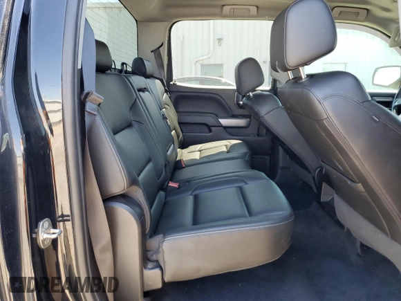 2018 Chevrolet Silverado 1500 LT with VIN 3GCUKREC3JG475223, listed as a Copart auction lot 52489485 with 189,001 mi miles and Salvage Title. Bid and sale history available at carsss.com. Image 10.
