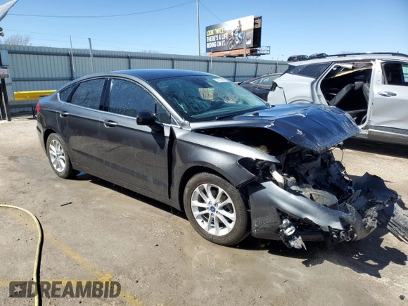 2020 Ford Fusion SE with VIN 3FA6P0HD1LR227771, listed as a Copart auction lot 65588195 with 78,925 mi miles and Salvage title. Bid and sale history available at DreamBid. Image 4.