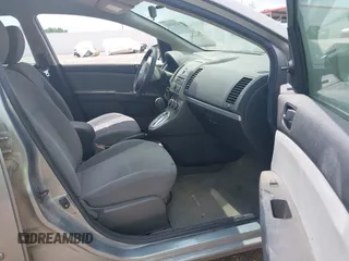 2011 Nissan Sentra SR with VIN 3N1AB6AP2BL653452, listed as a IAAI auction lot 42053518 with 148,615 mi miles and . Bid and sale history available at DreamBid. Image 5.