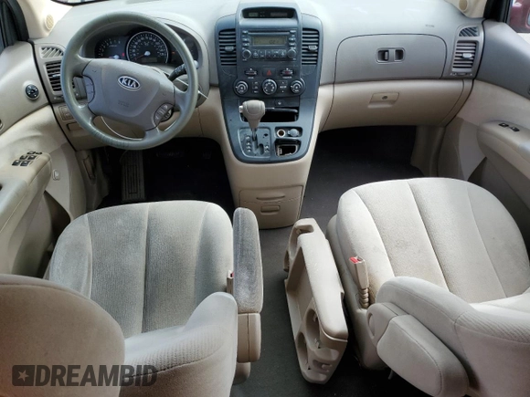 2008 Kia Sedona LX with VIN KNDMB233686218479, listed as a Copart auction lot 50228685 with 200,945 mi miles and Salvage Title. Bid and sale history available at carsss.com. Image 8.