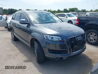 2013 Audi Q7 Premium Plus z VIN WA1LGAFE6DD006850, wystawiony jako IAAI lot #42337472 z przebiegiem 107 937 mil mil oraz . Historia ofert i sprzedaży dostępna na DreamBid. Obrazek 1.