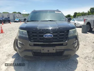 2017 Ford Explorer Sport z VIN 1FM5K8GTXHGB25729, wystawiony jako Copart lot #55808995 z przebiegiem 131 682 mil mil oraz Szkoda całkowita • Salvage title. Historia ofert i sprzedaży dostępna na DreamBid. Obrazek 5.