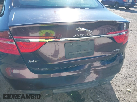 2016 Jaguar XF 35t Premium with VIN SAJBD4BV9GCY21749, listed as a IAAI auction lot 41430358 with 79,289 mi miles. Bid and sale history available at carsss.com. Image 6.