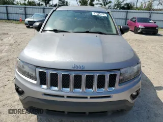 2016 Jeep Compass Sport with VIN 1C4NJCBA3GD611556, listed as a Copart auction lot 67579234 with Not Provided miles and Salvage Title. Bid and sale history available at DreamBid. Image 5.