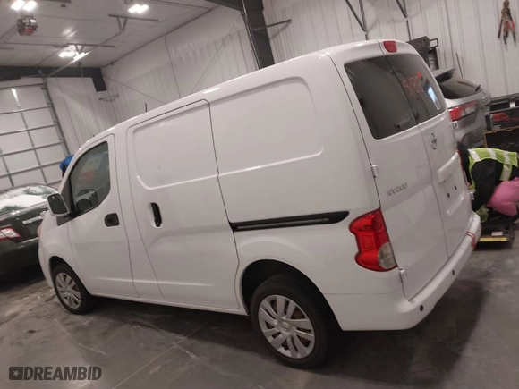 2020 Nissan NV200 Compact Cargo S with VIN 3N6CM0KN7LK707214, listed as a IAAI auction lot 41485188 with 136,015 mi miles. Bid and sale history available at carsss.com. Image 14.