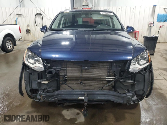 2014 Volkswagen Touareg Lux z VIN WVGEF9BP4ED006236, wystawiony jako Copart lot #47394505 z przebiegiem 85 179 mil mil oraz Szkoda całkowita • Salvage title. Historia ofert i sprzedaży dostępna na DreamBid. Obrazek 5.