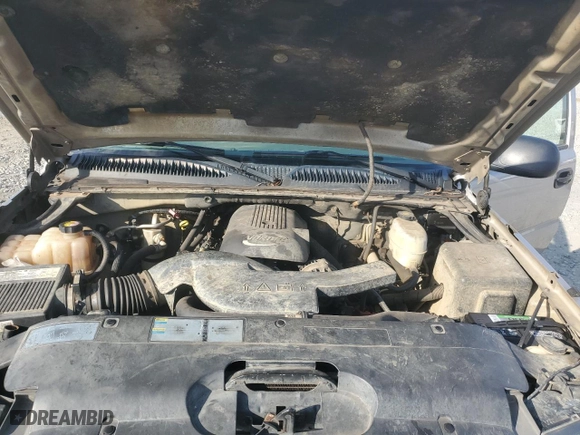 2006 Chevrolet Avalanche LT with VIN 3GNEC12Z16G101848, listed as a Copart auction lot 44542395 with 347,631 mi miles and Salvage Title. Bid and sale history available at carsss.com. Image 11.