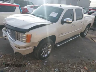 2011 GMC Sierra 1500 Denali z VIN 3GTP2XE20BG152905, wystawiony jako IAAI lot #41079419 z przebiegiem 158 192 mil mil oraz . Historia ofert i sprzedaży dostępna na DreamBid. Obrazek 18.