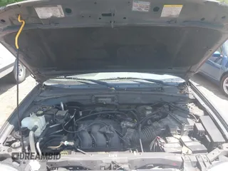 2002 Ford Escape XLT Choice with VIN 1FMYU041X2KB88832, listed as a IAAI auction lot 42400767 with 194,124 mi miles and . Bid and sale history available at DreamBid. Image 10.