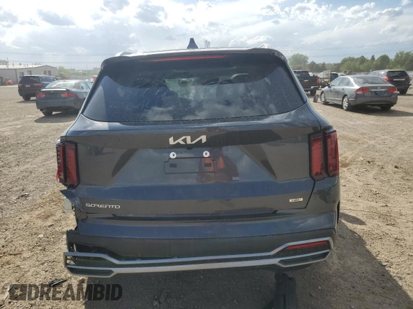 2024 Kia Sorento EX with VIN KNDRHDLG1R5258625, listed as a Copart auction lot 56949095 with 11,112 mi miles and Salvage title. Bid and sale history available at DreamBid. Image 6.