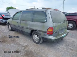 1995 Ford Windstar GL with VIN 2FMDA5147SBA79922, listed as a IAAI auction lot 42571149 with 231,178 mi miles and . Bid and sale history available at DreamBid. Image 3.