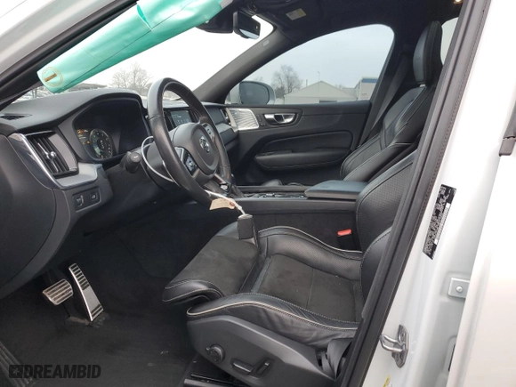 2019 Volvo XC60 R-Design with VIN LYV102RMXKB200217, listed as a Copart auction lot 86246964 with 75,414 mi miles and Salvage Title. Bid and sale history available at carsss.com. Image 7.