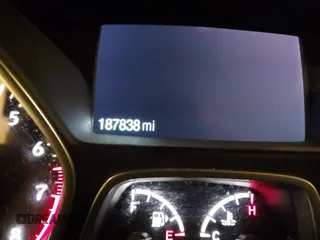 2017 Ford Escape SE with VIN 1FMCU9G94HUE08060, listed as a IAAI auction lot 41856229 with 187,838 mi miles and . Bid and sale history available at carsss.com. Image 7.