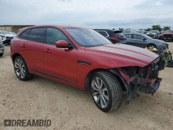 2017 Jaguar F-Pace S z VIN SADCM2BV1HA086290, wystawiony jako Copart lot #56218985 z przebiegiem 76 076 mil mil oraz Szkoda całkowita • Salvage title. Historia ofert i sprzedaży dostępna na DreamBid. Obrazek 4.