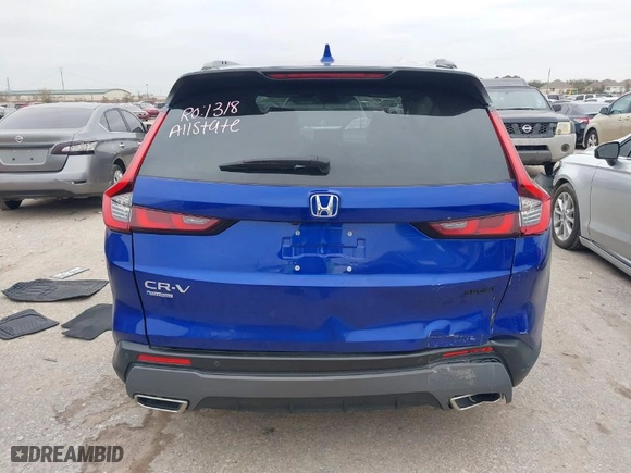 2024 Honda CR-V Hybrid Sport-L with VIN 7FARS5H89RE018590, listed as a IAAI auction lot 41335871 with 16,393 mi miles. Bid and sale history available at carsss.com. Image 16.