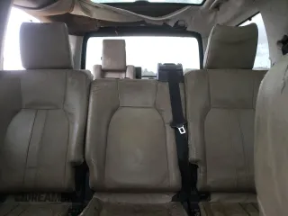 2012 Land Rover LR4 HSE z VIN SALAG2D44CA637666, wystawiony jako Copart lot #64628805 z przebiegiem 155 108 mil mil oraz Szkoda całkowita • Salvage title. Historia ofert i sprzedaży dostępna na DreamBid. Obrazek 10.