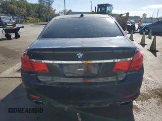 2012 BMW 7 Series 750Li xDrive с VIN WBAKC8C50CC435719, выставлен на аукционе Copart как лот 50041005 с пробегом 78 482 миль миль и Списание • Salvage title. История ставок и продаж доступна на DreamBid. Изображение 6.