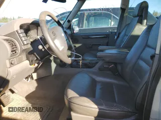 2000 Land Rover Discovery Cloth with VIN SALTY1241YA250907, listed as a Copart auction lot 81405614 with 95,310 mi miles and Salvage Title. Bid and sale history available at DreamBid. Image 7.