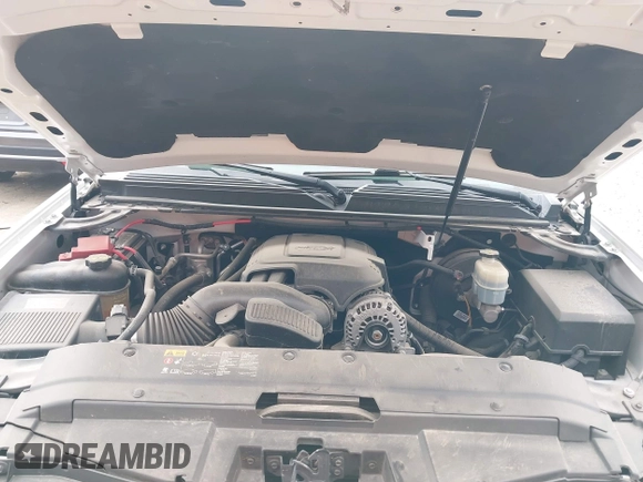 2013 Chevrolet Suburban LT with VIN 1GNSCJE05DR147101, listed as a IAAI auction lot 42336950 with 147,429 mi miles and . Bid and sale history available at DreamBid. Image 10.