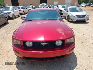 2006 Ford Mustang GT Deluxe with VIN 1ZVHT82H265256192, listed as a IAAI auction lot 42479963 with 181,111 mi miles and . Bid and sale history available at DreamBid. Image 12.