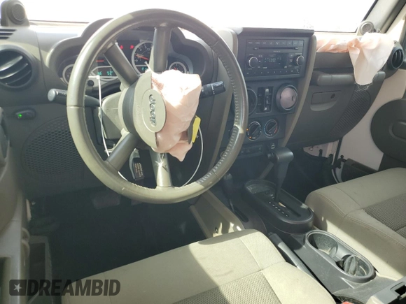 2008 Jeep Wrangler Unlimited Rubicon with VIN 1J8GA69198L547152, listed as a Copart auction lot 61539585 with 158,949 mi miles and Salvage title. Bid and sale history available at DreamBid. Image 8.