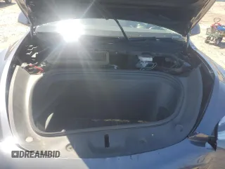 2021 Tesla Model Y Long Range z VIN 5YJYGDEE6MF074492, wystawiony jako Copart lot #54960655 z przebiegiem 57 468 mil mil oraz Szkody całkowita. Historia ofert i sprzedaży dostępna na DreamBid. Obrazek 11.