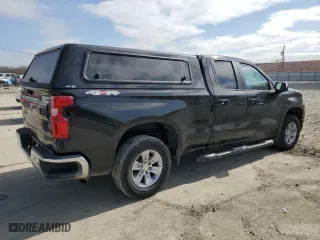 2019 Chevrolet Silverado 1500 LT with VIN 1GCRYDEK5KZ249264, listed as a Copart auction lot 48949605 with 117,894 mi miles and Salvage Title. Bid and sale history available at carsss.com. Image 3.